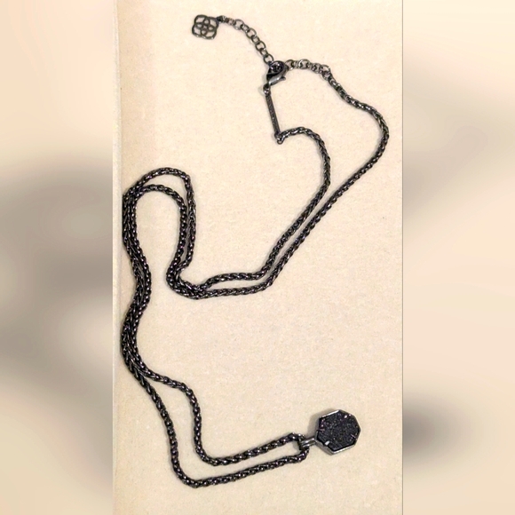 Kendra Scott Oliver Necklace With Dustbag EUC. Adjustable 26-28" - Picture 6 of 8